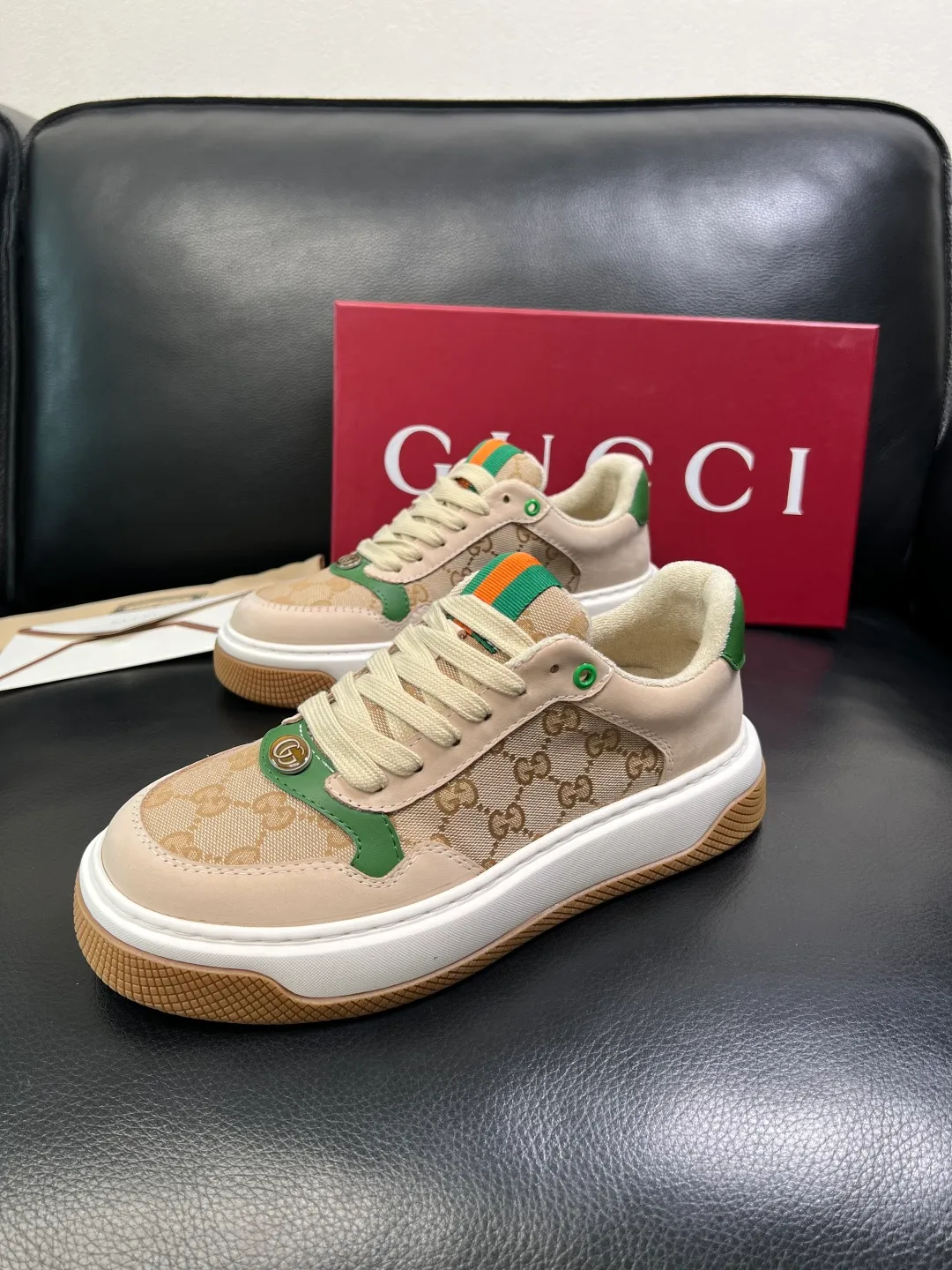 Men's shoes 💰780 Gucci high quality top crafts Gucci counter new original factory configuration, imported cowhide fabric from Italy, imported cowhide lining, breathable and comfortable, sole: original factory special supply original sole super comfortable, original factory and single goods, welcome to compare, code number 38-44 (customized 45)